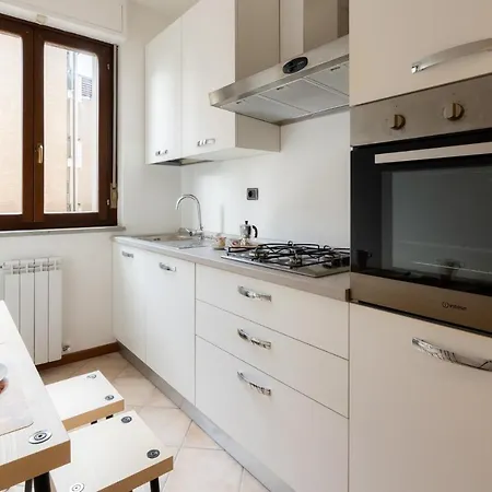 Mizar- Privato Con Parcheggio Gratuito By Petrucci Apartman